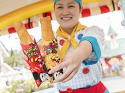 Kalau ke Disney Tokyo, Cicipi 14 Camilan Unik yang Hanya Ada di Sana (1)