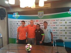 Misi Bangkit Persela Melawan PBFC