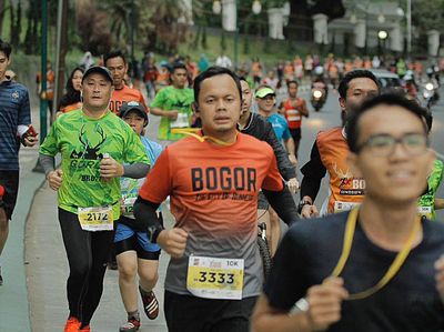 Antusias Warga Bogor di Sundown Marathon