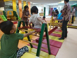 Menangis dan Tertawa di Rumah Kedua