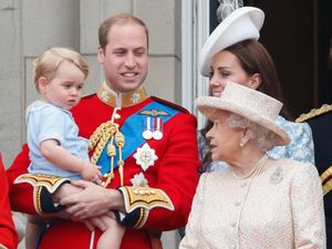 Panggilan Sayang Pangeran George untuk Ratu Elizabeth Panggilan Sayang Pangeran George untuk Ratu Elizabeth