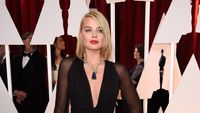 Foto: Gaya Seksi Margot Robbie, Si Cantik Pemeran Harley Quinn