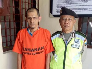 Tagih Bonus sambil Bawa Golok, Sopir Taksi Online ini Diamankan