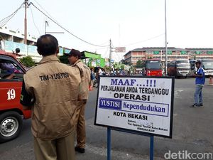 Warga Asal Korsel Terjaring Razia Yustisi di Terminal Bekasi