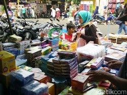 Tips Hemat Belanja Perlengkapan Anak Sekolah