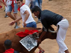 Diseruduk Banteng Saat Festival, Pria Spanyol Berdarah Sampai Mati Diseruduk Banteng Saat Festival, Pria Spanyol Berdarah Sampai Mati