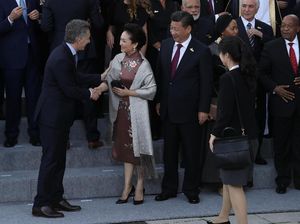 Foto: Ibu Negara China Saingi Gaya Stylish Melania Trump di KTT G20