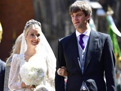 Dinikahi Pangeran, Wanita Cantik Rusia Ini Menawan Bak Cinderella