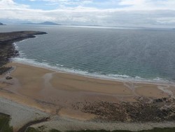 Kisah Pantai Irlandia yang Muncul Lagi, Setelah 33 Tahun Hilang