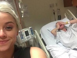 Lihat Deh Bun, Latar Belakang di Foto Selfie Ini