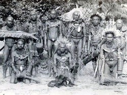 Tinggal Kenangan, Tempurung Kelapa Jadi Pembungkus Kelamin Pria