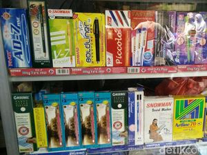 Pulpen China Gampang Bocor Tapi Diburu Pembeli, Kok Bisa? Pulpen China Gampang Bocor Tapi Diburu Pembeli, Kok Bisa?
