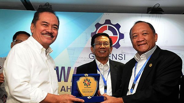 Sertifikasi Pekerja Konstruksi