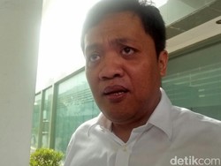 Habiburokhman Jenguk Ahli IT Hermansyah Korban Pembacokan di Tol