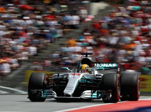 Hamilton Puas Finis Keempat, tapi Juga Kecewa Hamilton Puas Finis Keempat, tapi Juga Kecewa