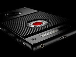 Hydrogen, Ponsel Hologram Pertama di Dunia