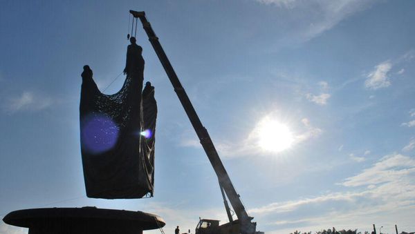 Miris! Patung-patung Nyoman Nuarta yang Pernah Dibongkar