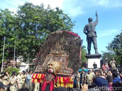 Taksi Konvensional Solo Desak Pemkot Tegas Terhadap Taksi Online