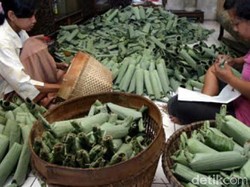 Menengok Kampung Lontong di Surabaya