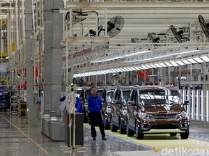Berkeliling di Pabrik Mobil Wuling Cikarang