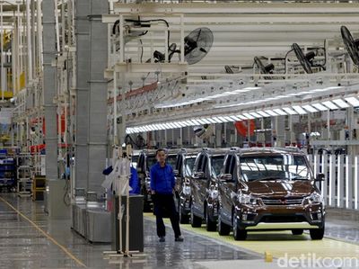 Mengintip Pabrik Mobil China Wuling di Cikarang