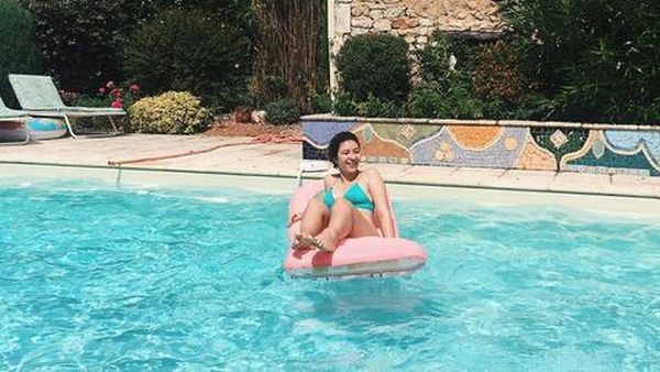 Cantik dan Seksinya Shaloom Razade