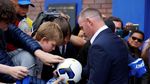 Halo Everton, Rooney Pulang!