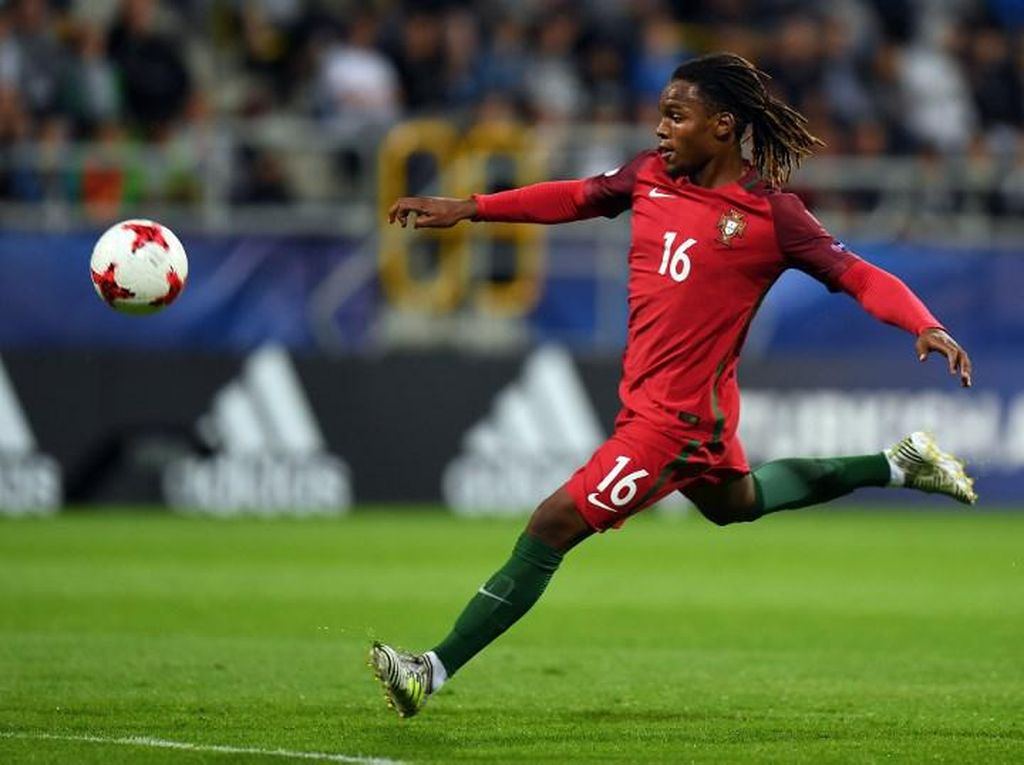 Renato Sanches Diminta Lupakan Mimpi Tampil di Piala Dunia Renato Sanches Diminta Lupakan Mimpi Tampil di Piala Dunia