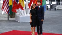 Foto: Cantik & Stylish Sophie Trudeau, Istri PM Kanada Justin Trudeau