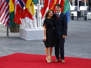 Foto: Cantik & Stylish Sophie Trudeau, Istri PM Kanada Justin Trudeau