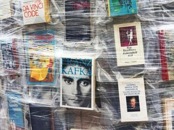 Selamat Hari Buku Sedunia, Apa Buku Favoritmu?