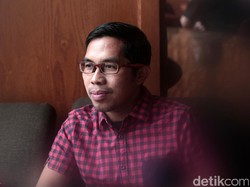 Berusia Sewindu, Novel A Fuadi Ranah 3 Warna Rilis Edisi Khusus