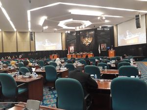 Djarot Bacakan Pertanggungjawaban Pelaksanaan APBD 2016