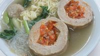 Mau Jajan Bakso? 10 Tempat Ini Punya Bakso Rawit Hingga Bakso Gulung Sedap