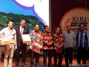 Menpar Arief Ucapkan Selamat Untuk Parade 1.001 Kuda Sandelwood