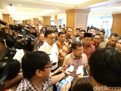 Soal Reshuffle Kabinet, Wapres JK: Tanya Jokowi