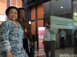 Cerita Megawati Saat Beli Pesawat Sukhoi Milik Rusia