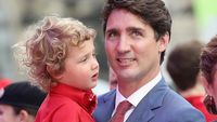 Terpesona Foto PM Kanada Justin Trudeau Dalam Setelan Jas