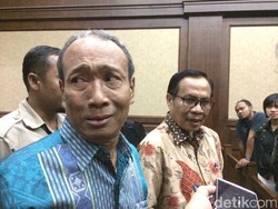 Penjelasan Eks Dirjen Dukcapil Soal Rp 50 juta ke Gamawan Fauzi
