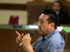 Dituntut 5 Tahun Bui, Aseng Bantah Ada Komitmen Proyek Aspirasi