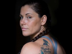 Wanita Ini Lawan Depresi Pasca Melahirkan dengan Jiu-jitsu