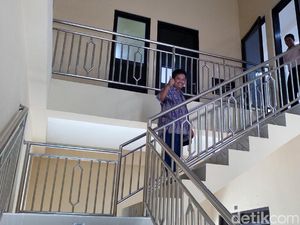 KPK Periksa 10 Anggota DPRD Mojokerto