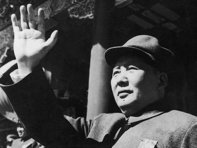 Melihat Tulisan Tangan Mao Zedong yang Laris Diburu