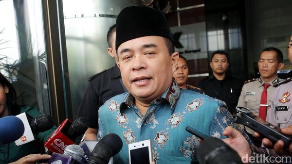 Ade Komarudin Diperiksa KPK Terkait e-KTP