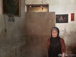 Emak Pikun Sebatang Kara Huni Rumah Butut di Dayeuhkolot Bandung