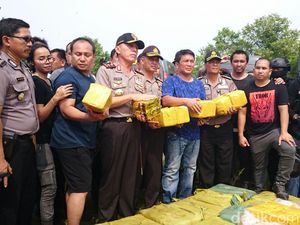 Jaringan 1 Ton Sabu Rekrut WNI untuk Diperalat sebagai Fasilitator