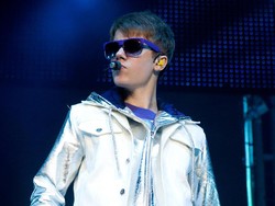 Amukan Netizen Justin Bieber Batalkan Semua Konsernya