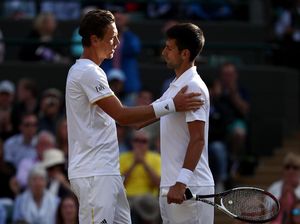 Djokovic Cedera, Berdych ke Semifinal