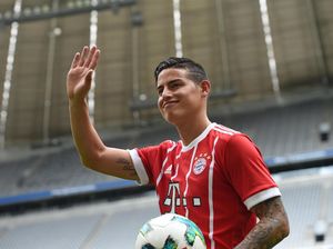 James Sempat Tanya-Tanya soal Bayern kepada Kroos