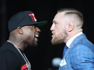 Ditantang McGregor, Mayweather Diharapkan Tak Kecewakan Dunia Tinju
